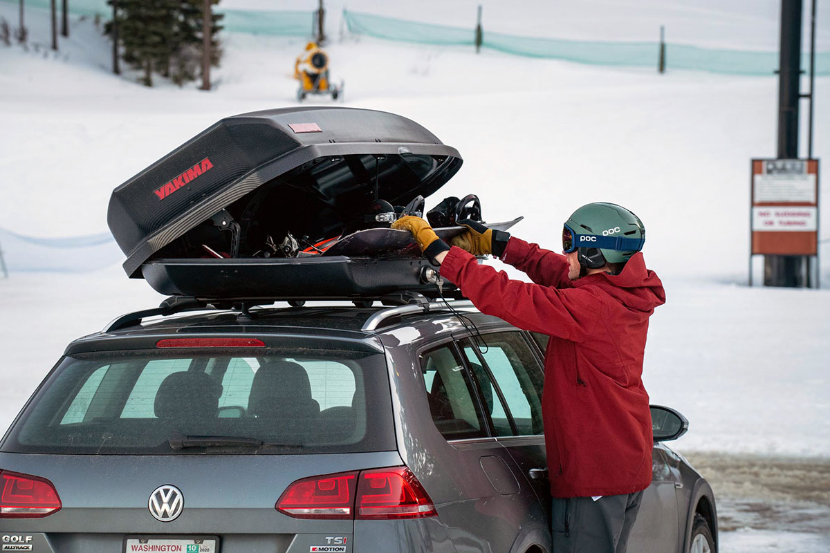 Thin discount cargo box